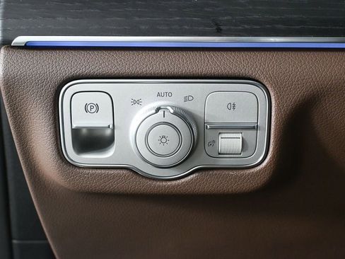 New 2026 Mercedes-Benz GLE 450 4MATIC image 9