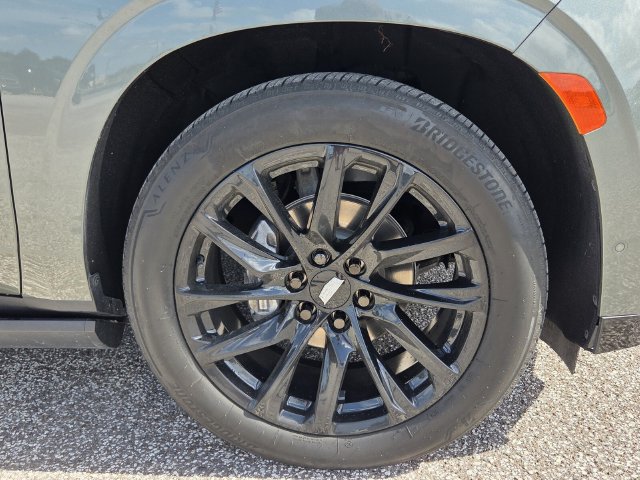 Used 2024 Cadillac Escalade Sport Platinum w/ LPO, ONYX Package AWD/4WD image 11