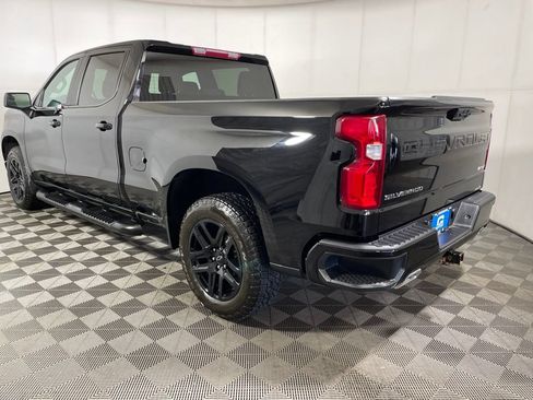 Used 2024 Chevrolet Silverado 1500 RST w/ Z71 Off-Road Package AWD/4WD image 6