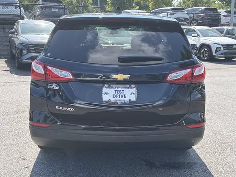 Used 2020 Chevrolet Equinox LS w/ LS Convenience Package FWD image 6