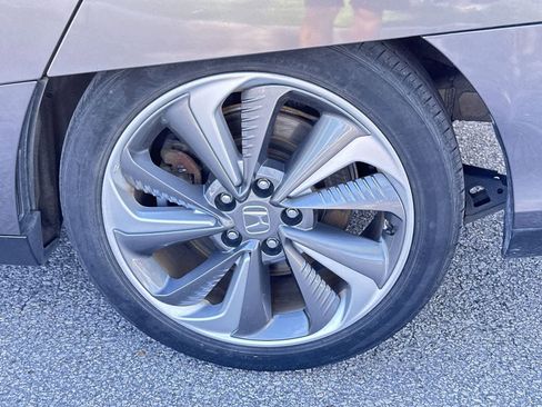 Used 2018 Honda Clarity Plug-In Hybrid image 12