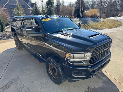Used 2023 RAM 2500 Laramie image 31