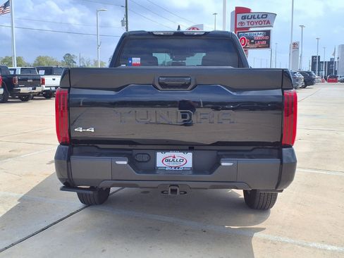 Used 2024 Toyota Tundra SR5 image 7