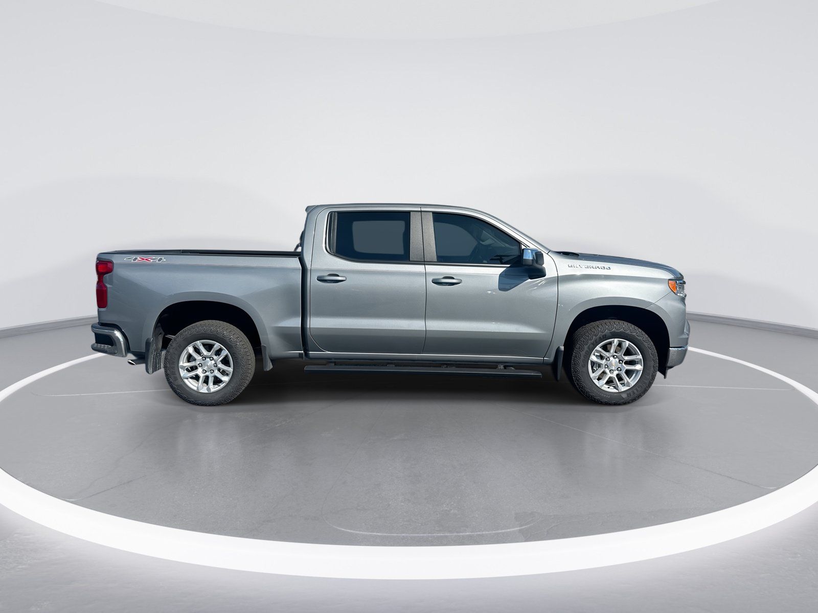Used 2026 Chevrolet Silverado 1500 LT w/ Convenience Package II AWD/4WD image 10
