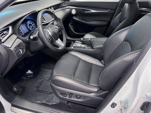 Used 2025 INFINITI QX50 Luxe AWD/4WD image 7