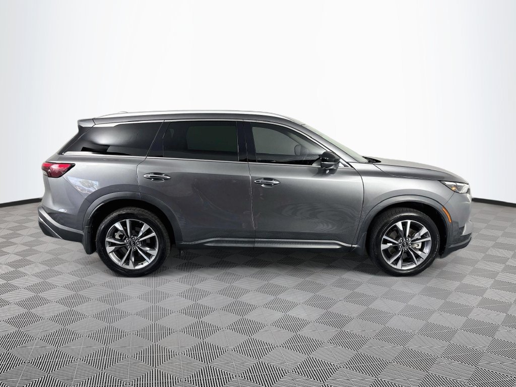 Used 2023 INFINITI QX60 Luxe w/ Cargo Package AWD/4WD image 8
