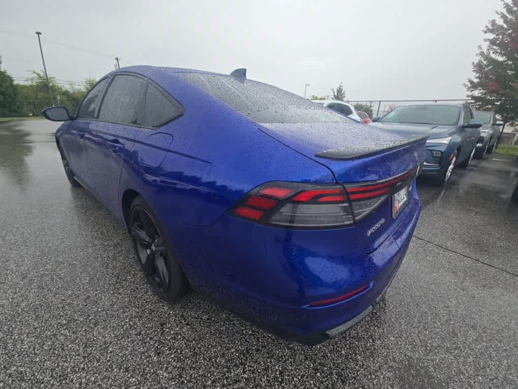 Used 2024 Honda Accord Sport image 14