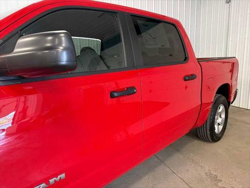 Certified 2024 RAM 1500 Big Horn AWD/4WD image 7