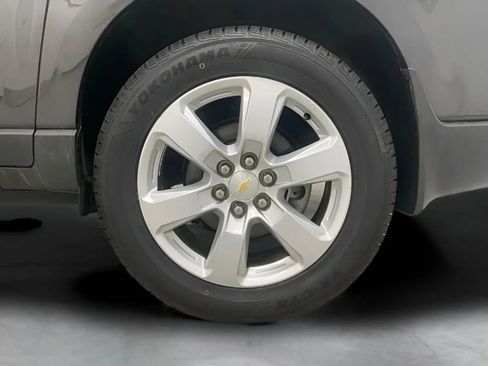Used 2016 Chevrolet Traverse LT w/ Style and Technology Package FWD image 30