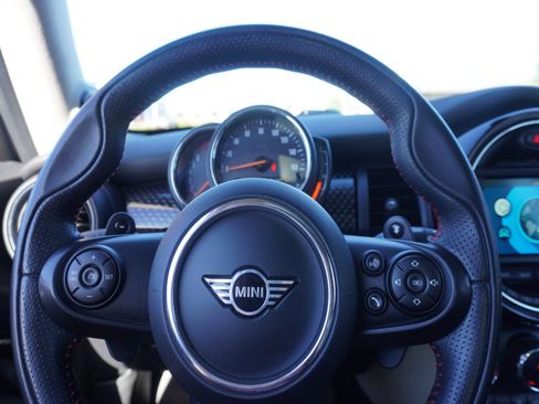 Used 2021 MINI Cooper S w/ Signature Upholstery Package FWD image 18