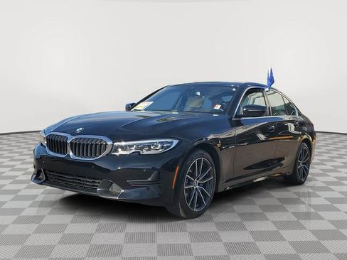 Used 2022 BMW 330i 330i w/ Premium Package image 2