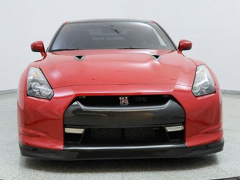 Used 2009 Nissan GT-R Premium image 8