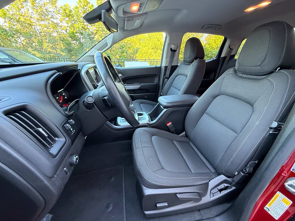 Used 2021 Chevrolet Colorado LT RWD image 24