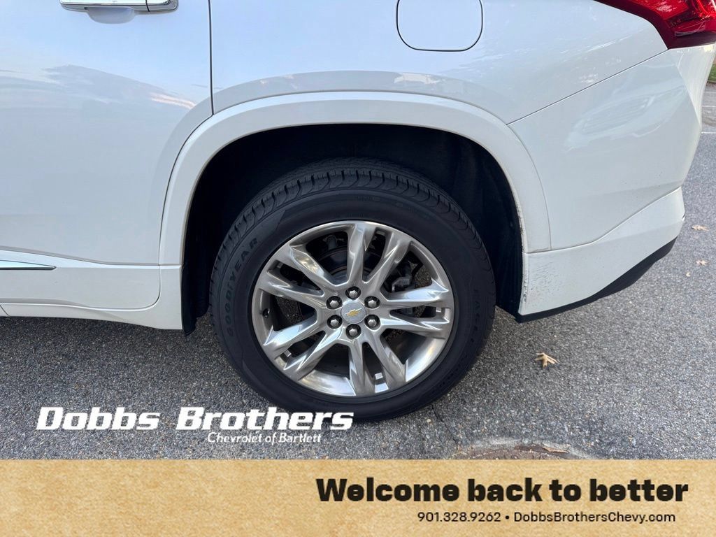 Used 2018 Chevrolet Traverse High Country AWD/4WD image 12