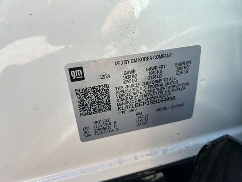 Used 2025 Buick Envista Sport Touring image 11