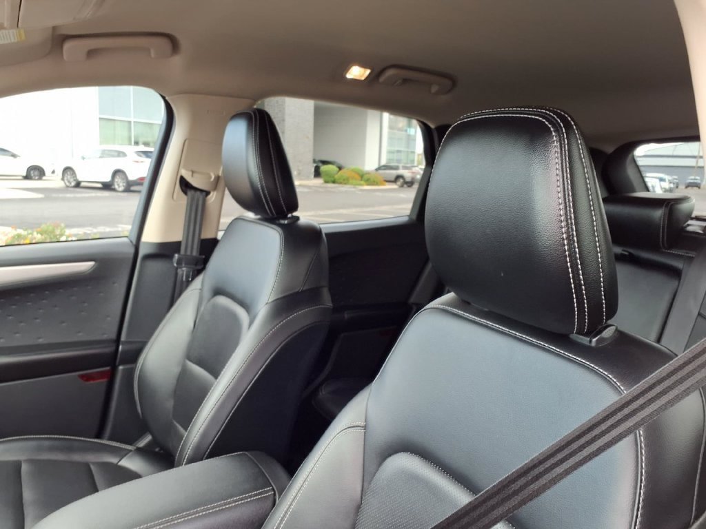 Used 2020 Ford Escape SEL FWD image 26