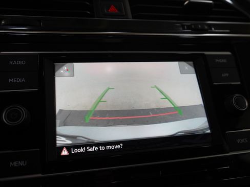 Used 2022 Volkswagen Tiguan S AWD/4WD image 27