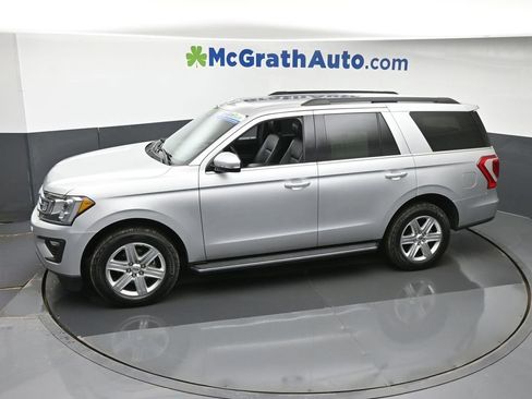 Used 2018 Ford Expedition XLT w/ Equipment Group 202A image 25