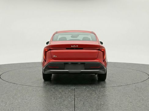 Used 2025 Kia K4 LXS image 7