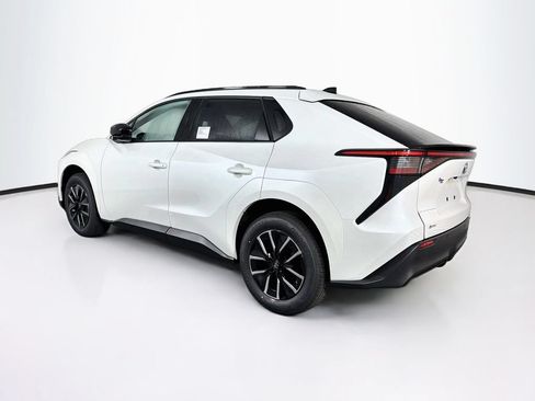 New 2026 Toyota bZ FWD image 6