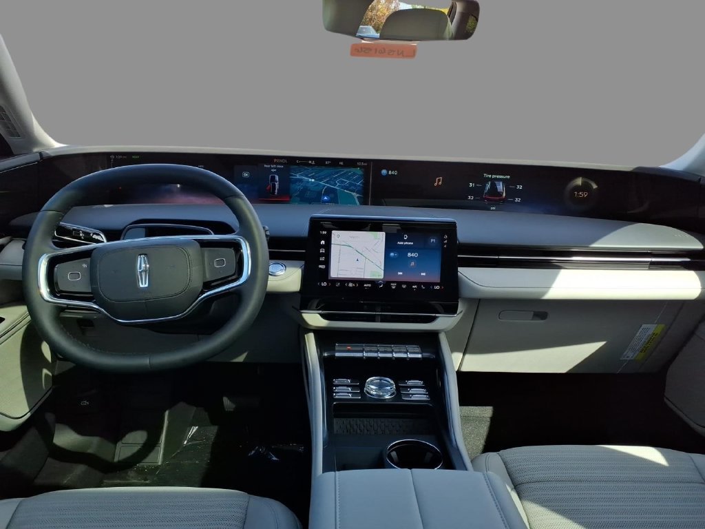 New 2026 Lincoln Nautilus Reserve w/ Jet Appearance Package AWD/4WD image 12