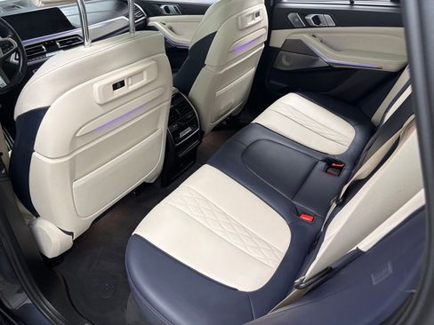 Used 2022 BMW X5 M50i w/ Executive Package AWD/4WD image 34