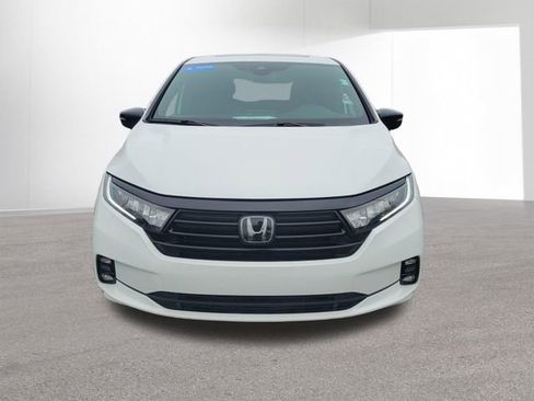 Certified 2024 Honda Odyssey Sport image 18