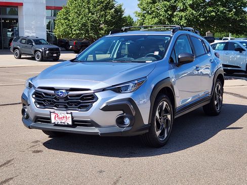 Used 2024 Subaru Crosstrek 2.5i Limited w/ Crosstrek Mirror Package AWD/4WD image 4