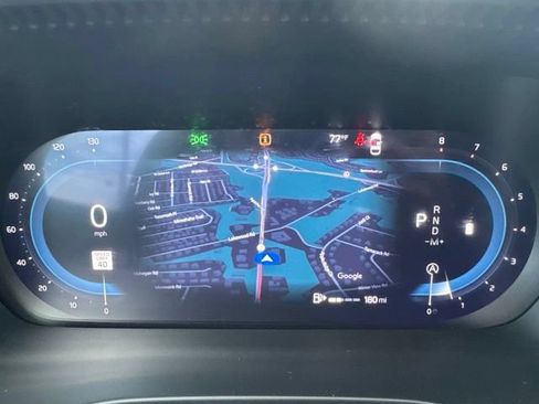 Used 2025 Volvo XC40 B5 Plus AWD/4WD image 23