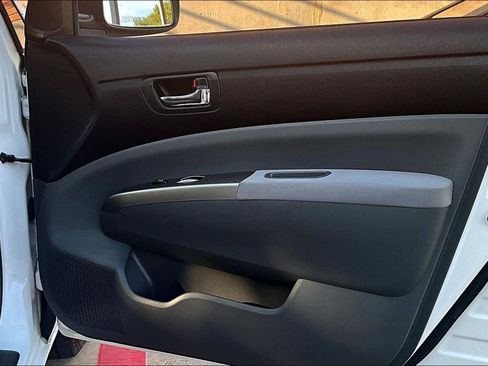 Used 2009 Toyota Prius Touring image 24