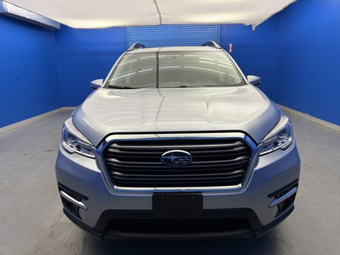 Used 2021 Subaru Ascent Limited w/ Technology Package image 3