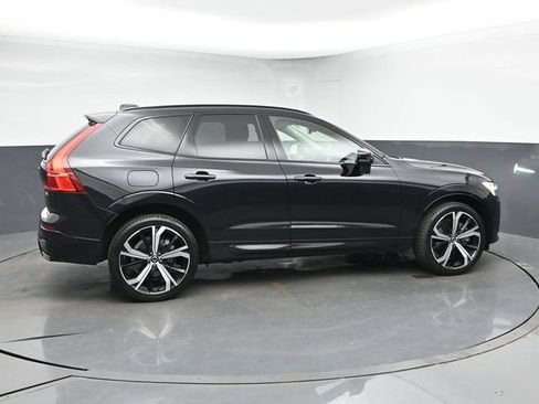 Used 2023 Volvo XC60 B5 Ultimate AWD/4WD image 9