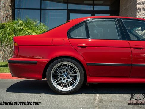 Used 2003 BMW M5 RWD image 31