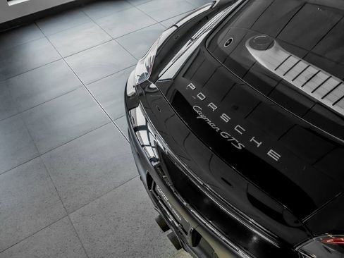 Certified 2016 Porsche Cayman GTS image 31