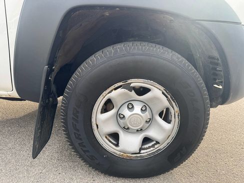 Used 2011 Toyota Tacoma 4x4 Access Cab V6 image 21