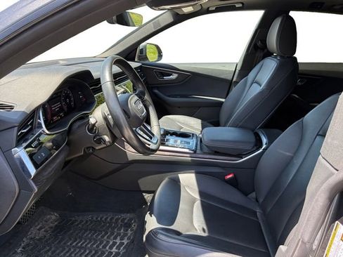Used 2019 Audi Q8 Premium Plus w/ Premium Plus AWD/4WD image 11