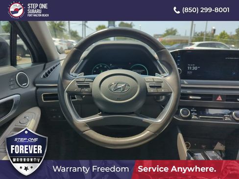 Used 2023 Hyundai Sonata Limited w/ Cargo Package FWD image 17