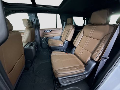 New 2026 Chevrolet Tahoe High Country AWD/4WD image 25