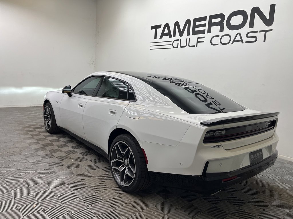 New 2026 Dodge Charger R/T AWD/4WD image 3