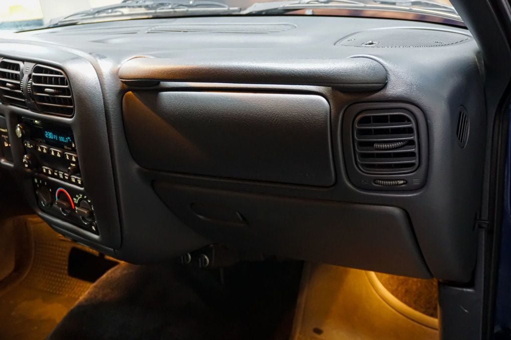 Used 2002 Chevrolet S10 Pickup LS w/ LS Preferred Equipment Group AWD/4WD image 53