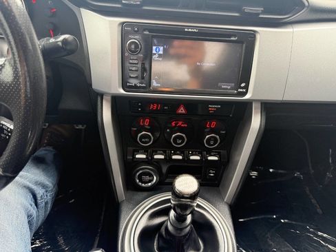 Used 2014 Subaru BRZ Limited RWD image 13