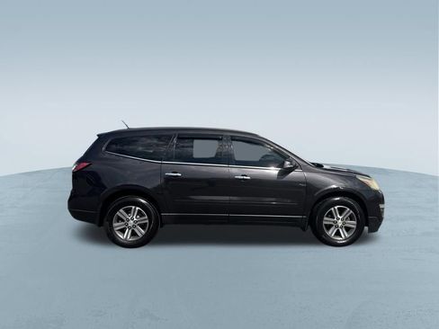 Used 2016 Chevrolet Traverse LT FWD image 9