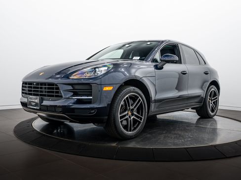 Certified 2021 Porsche Macan AWD/4WD image 1