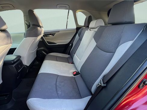 Certified 2023 Toyota RAV4 XLE AWD/4WD image 9