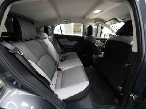 Used 2020 Subaru Crosstrek 2.0i AWD/4WD image 25