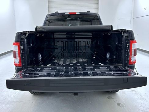 Used 2023 Ford F150 Lariat w/ Trailer Tow Package image 21