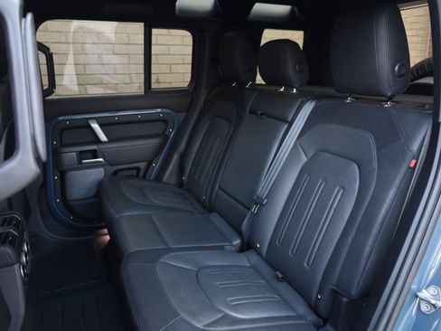 Used 2022 Land Rover Defender 110 X-Dynamic HSE AWD/4WD image 20