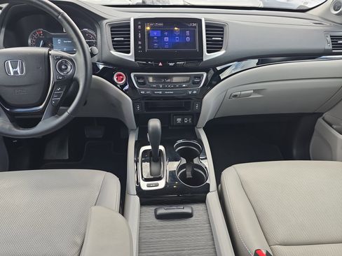 Used 2019 Honda Ridgeline RTL-E image 14