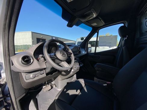 New 2026 Mercedes-Benz Sprinter 2500 image 2