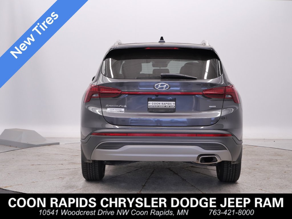 Used 2023 Hyundai Santa Fe SEL w/ Cargo Package AWD/4WD image 4